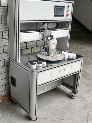 Macchina per la fabbricazione di filtri d'aria in PU