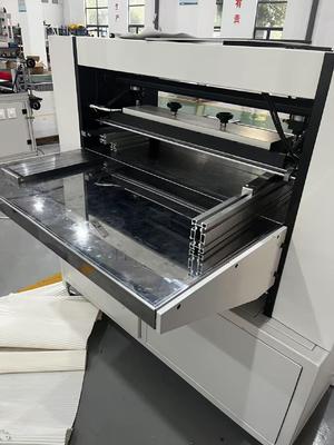 La piegatrice di carta di seconda generazione