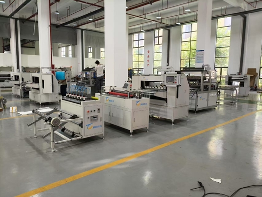 Linea di produzione di macchine per piegare la carta pieghevole non divisoria