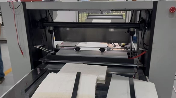 Buona linea di produzione di piegatura di carta ad alta velocità
