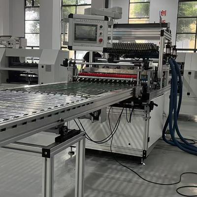 Macchina per la fabbricazione di filtri per l'aria adesivi da 600 mm 220V monofase
