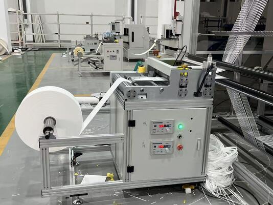 Linea di produzione per plissettatura in fibra di vetro ad alta temperatura con altezza piega di 300 mm