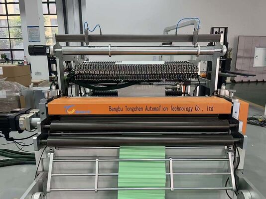 Macchina automatica per la plissatura di filtri d'aria HEPA senza divisori per la produzione di filtri per impianti di climatizzazione
