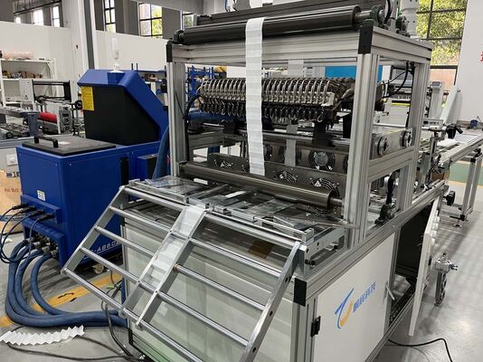 Produzione stabile, facile da usare, linea di produzione per filtro, piegatura e incollaggio, supporta il funzionamento continuo a lungo termine