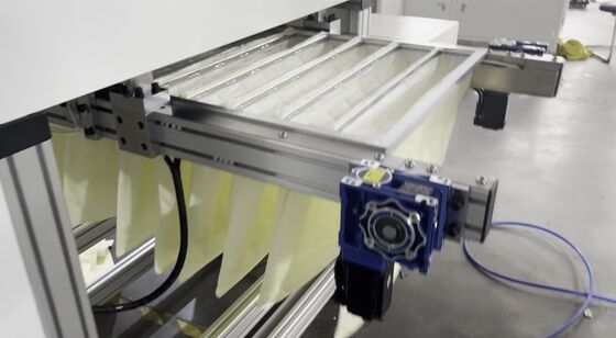 Macchina per la fabbricazione di filtri a tasca computerizzata, macchina per la fabbricazione di sacchi filtro dell'aria, alta efficienza