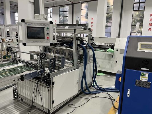 Macchina di incollaggio continuo in PP di lunga durata e resistente per la produzione continua di filtri industriali e domestici