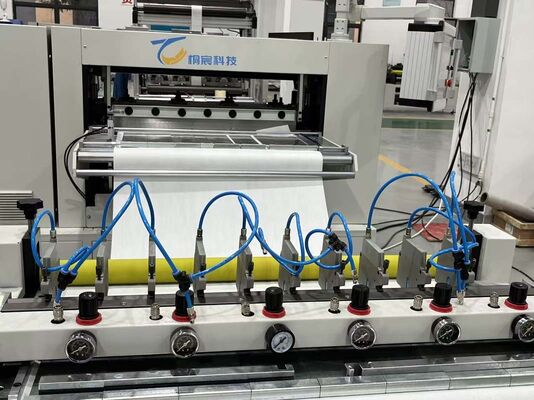 Linea di produzione CNC ad alta tecnologia di filtraggio automatizzato tipo coltello per filtri d'aria a basso costo di manodopera e personalizzati