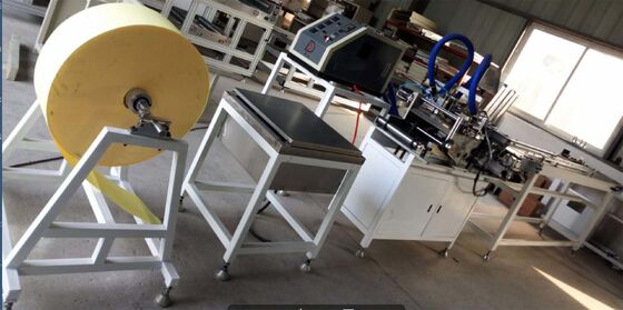 Linea di produzione per la piegatura del pannello servo-carta